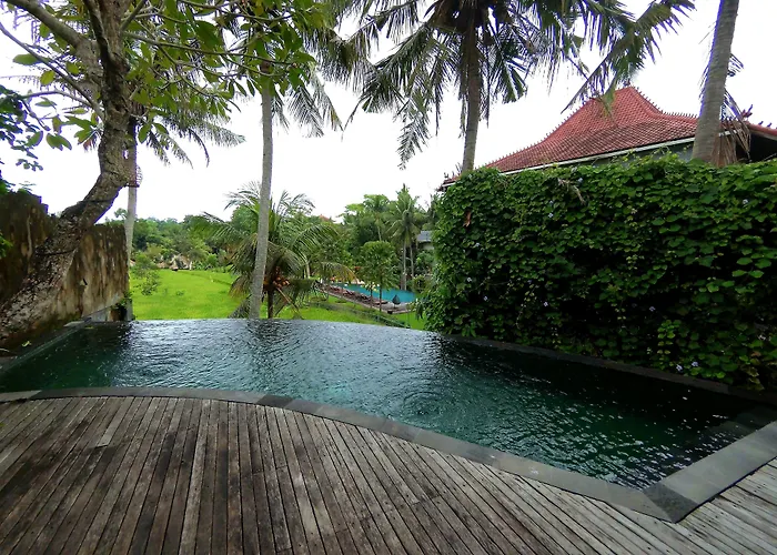 Motama Villa